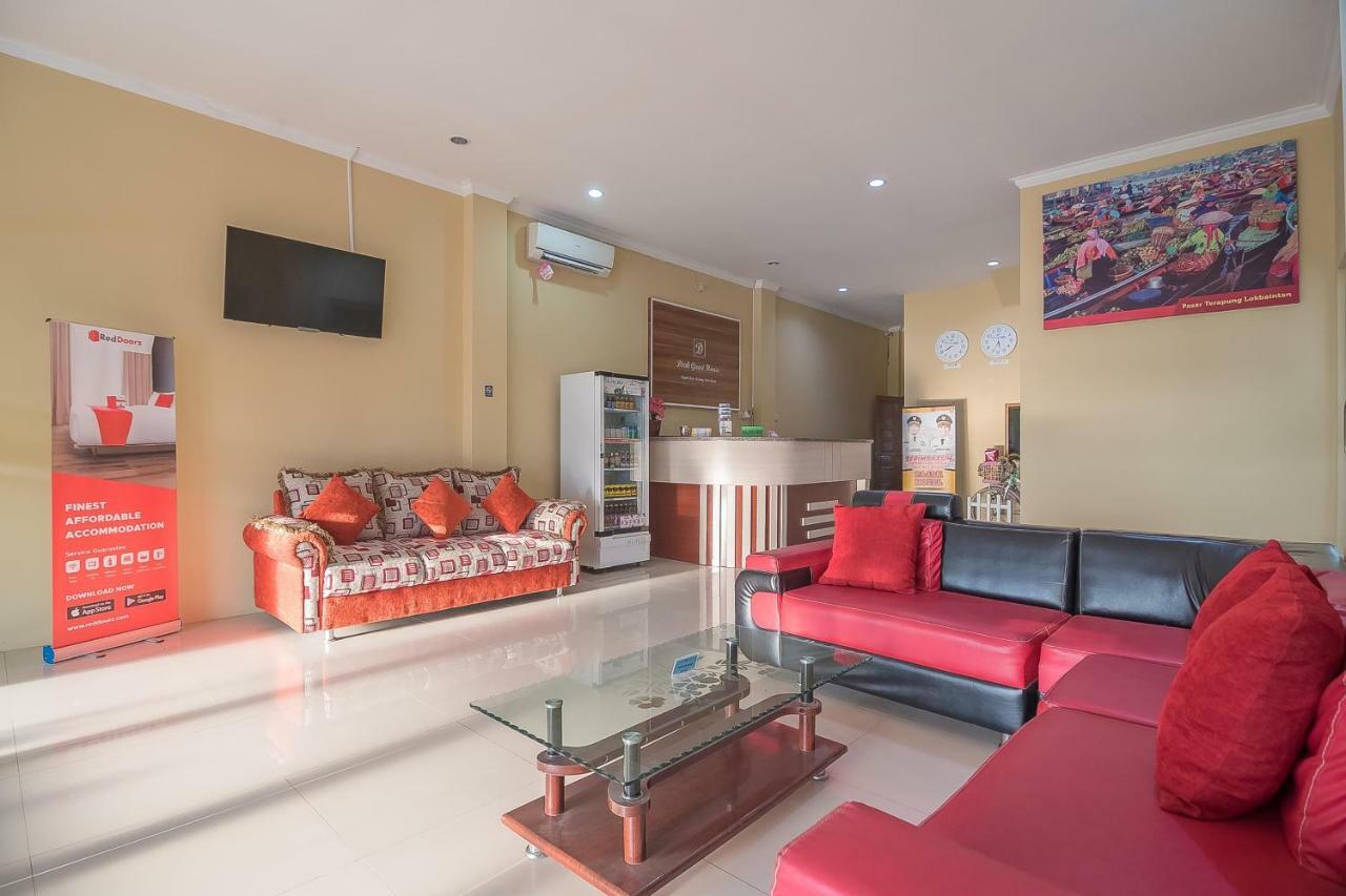 Reddoorz Plus Near Syamsudin Noor Airport 3 Banjarbaru Экстерьер фото