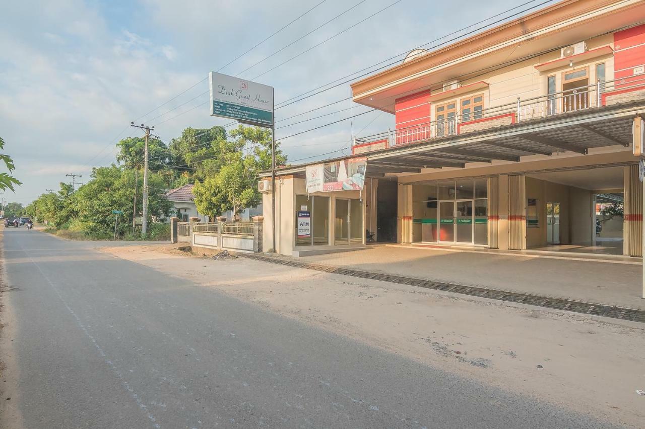 Reddoorz Plus Near Syamsudin Noor Airport 3 Banjarbaru Экстерьер фото